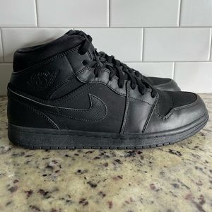 Nike Air Jordan 1 Retro Mid Triple Black Men's Size 11 554724-011
